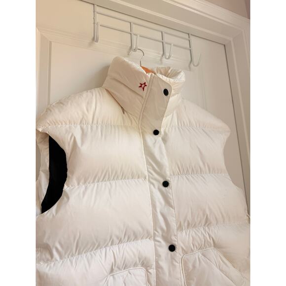 Perfect Moment Oversized Down Ski Vest Medium Ski Cold Puffer Outdoor Snow - Picture 4 of 12